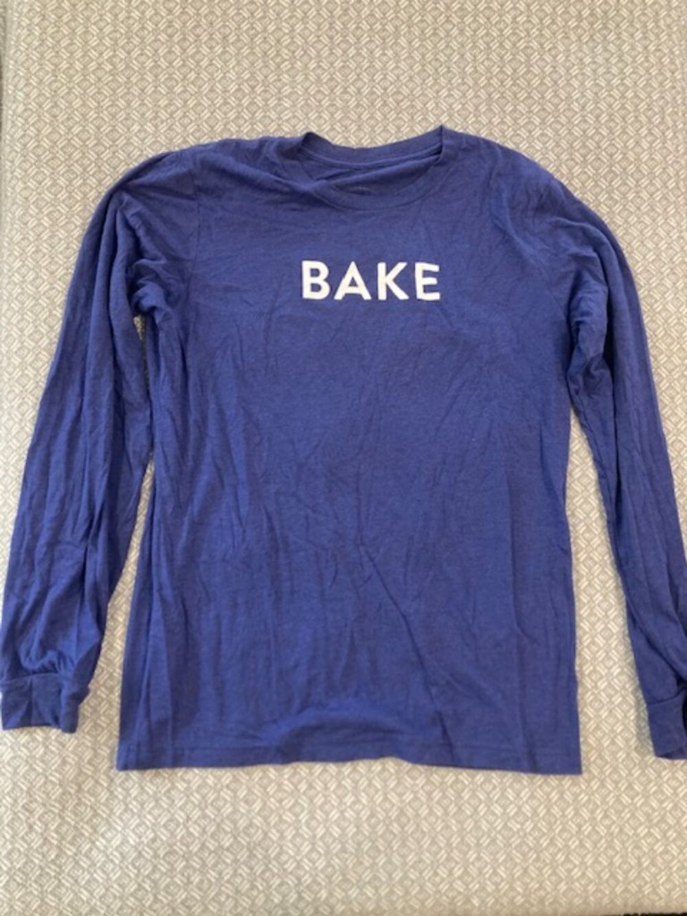 King Arthur Baking Company Men's Blue Long Sleeve Shirt Size Medium.
